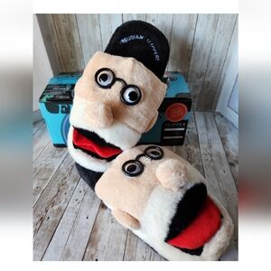 Freudian Slippers SMALL Black Footwear Small New 6/7 Adult